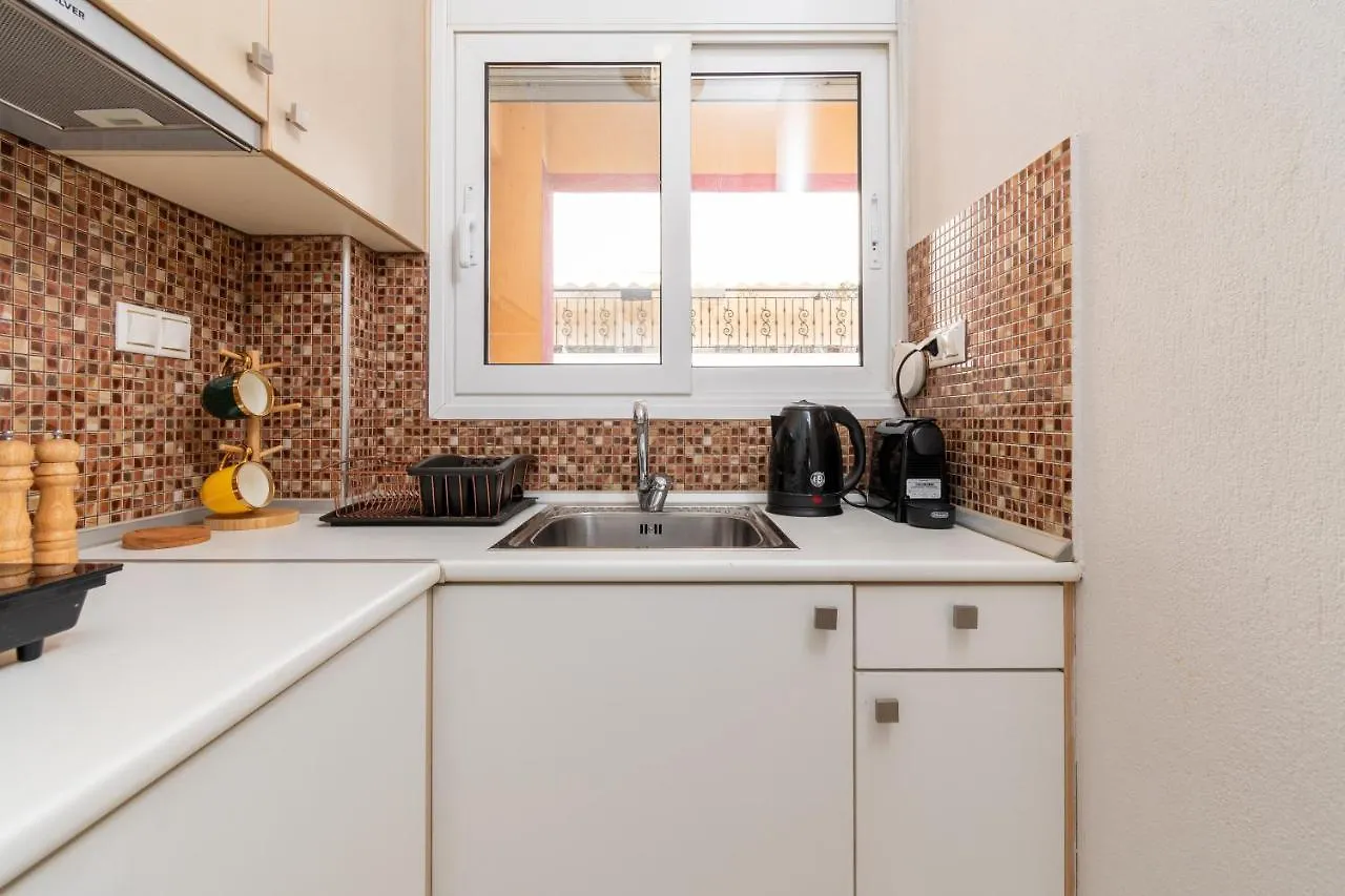 דירות נאוס מרמרס Koper House - Cozy & Tropical Oasis Steps From The Center 0*,